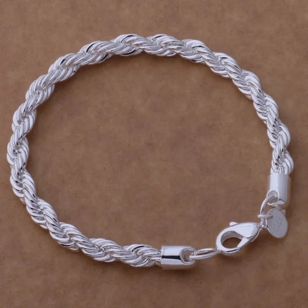 Pulsera de cadena con forma de corazón de plata de ley 925
