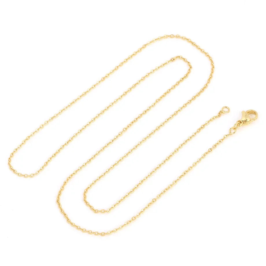 Gold chain necklace on a white background with 'C&A' branding.