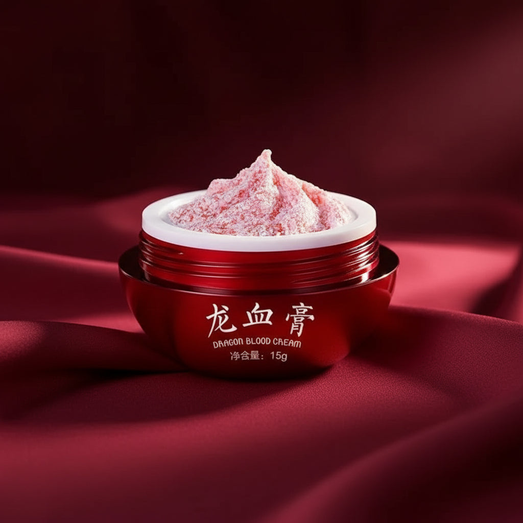 SAKSRAAR Dragon's Blood Retinol Face Cream red jar for firming, lifting, and anti-aging daily facial skincare.