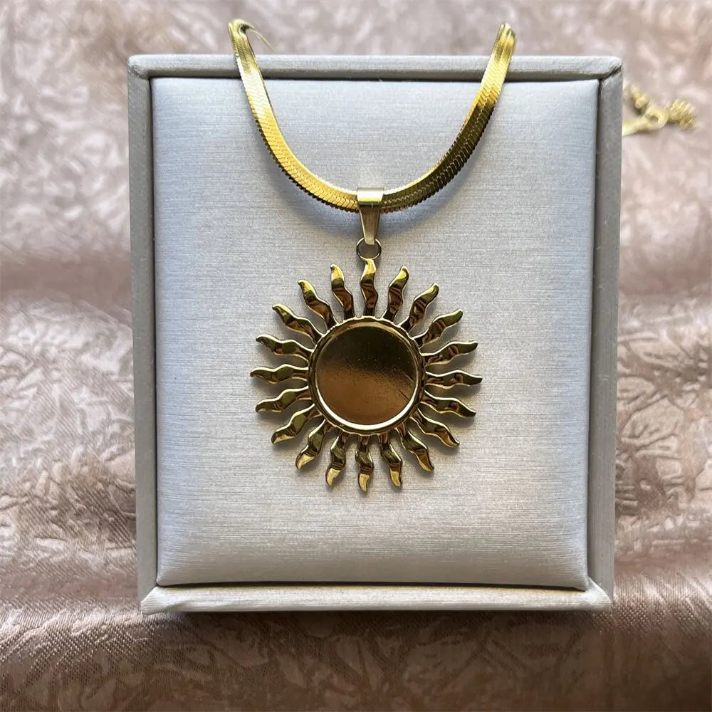 Tree of Life pendant necklace in stainless steel for daily wear, meaningful accessorizing, and casual fashion use.