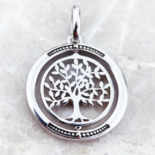 925 Silver Tree of Life charm pendant for meaningful jewelry wear, special occasion gifting, and personal style.