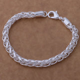 925 Sterling Silver Heart Chain Bracelet gift bracelet for her for birthdays, anniversaries, and everyday jewelry styling.