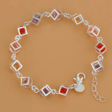 925 Sterling Silver Heart Chain Bracelet accessory bracelet for fashionable daily use, jewelry layering, and gifting.