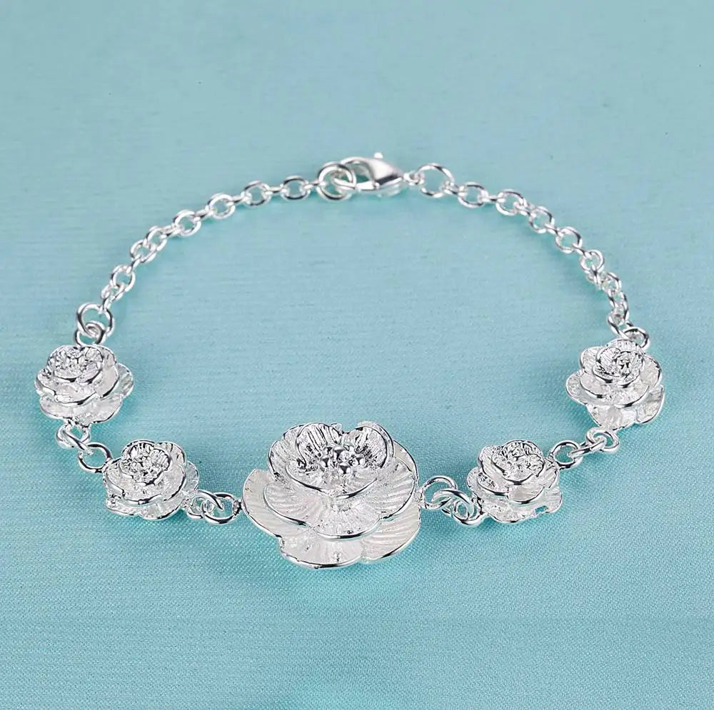 925 Sterling Silver Heart Chain Bracelet love-themed bracelet for romantic gifting, outfit styling, and everyday jewelry wear.