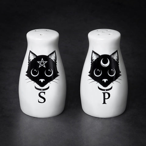 Black Cats: Salt & Pepper Shaker Set