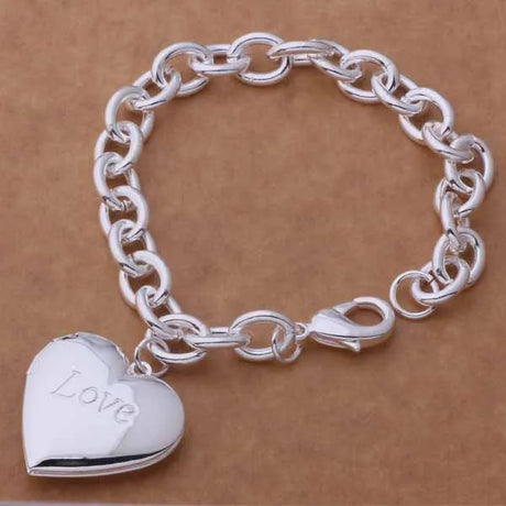 Pulsera de cadena con forma de corazón de plata de ley 925