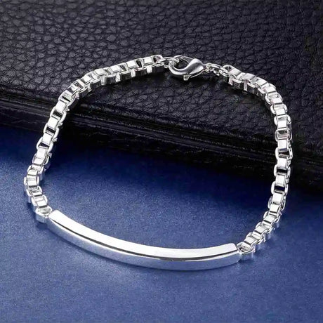 Pulsera de cadena con forma de corazón de plata de ley 925