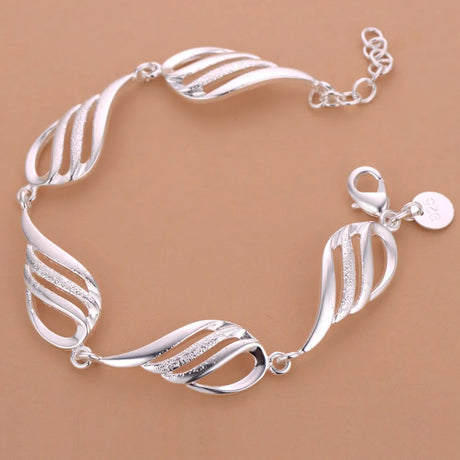 Pulsera de cadena con forma de corazón de plata de ley 925