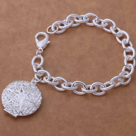 Pulsera de cadena con forma de corazón de plata de ley 925
