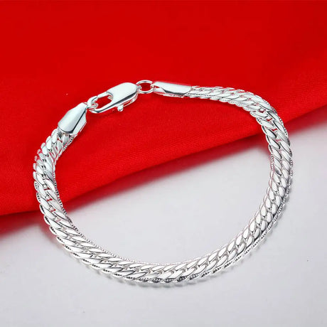 Pulsera de cadena con forma de corazón de plata de ley 925
