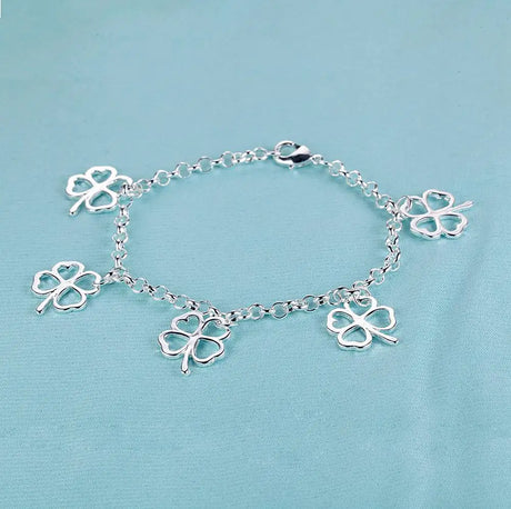 Pulsera de cadena con forma de corazón de plata de ley 925