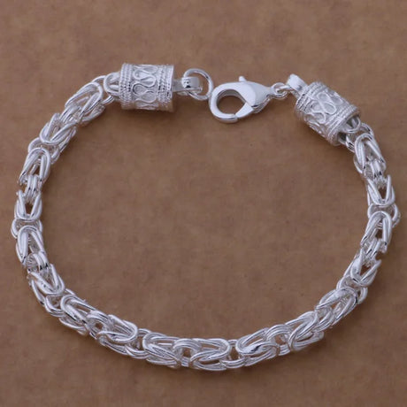 Pulsera de cadena con forma de corazón de plata de ley 925