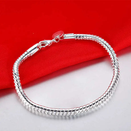 Pulsera de cadena con forma de corazón de plata de ley 925