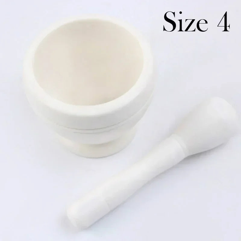 White ceramic pestle and mortar on a light gray background with 'Size 4' text.