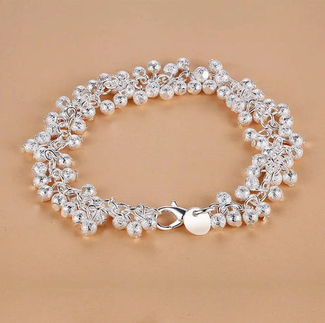 Pulsera de cadena con forma de corazón de plata de ley 925