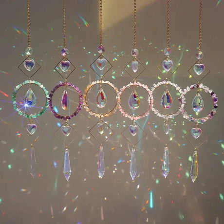 Decorative hanging crystal ornaments with rainbow折射效果