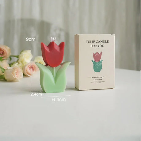 Tulip-shaped candle with dimensions and packaging on a neutral background
