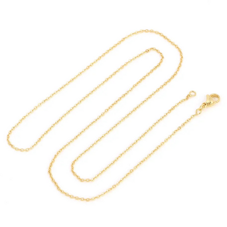 Gold chain necklace on a white background with 'C&A' branding.
