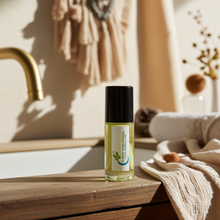 Acqua Di Gio men's body oil for hydrating skin, enhancing scent, and everyday grooming use.