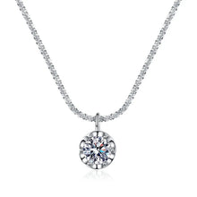 Andara women’s 925 sterling silver pendant with zircon for fashion styling, anniversary gifts, and daily elegance.