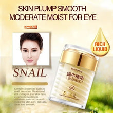 Anti-aging snail collagen face cream set with cream jar and serum for daily skincare, firming, and smoother-looking skin.