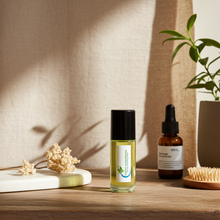 Apple Body Oil unisex body oil bottle for moisturizing skin, massage, and daily body care.