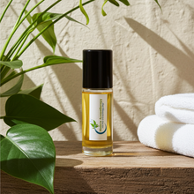 Bob Marley Body Oil unisex body oil for moisturizing skin and everyday personal fragrance use.