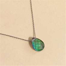 Mood Color-Changing Water Drop Necklace pendant necklace for casual outfits, gift giving, and expressive fashion use.