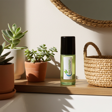 Dolce & Gabbana Body Oil for silky skin nourishing, after-bath moisturizing, and exotic floral fragrance wear.
