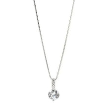 Elegant round zircon pendant choker necklace with a refined chain for weddings, evening outfits, and stylish daily wear.