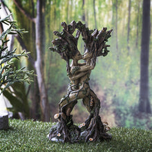 ENT Couple Embracing polyresin sculpture, detail view