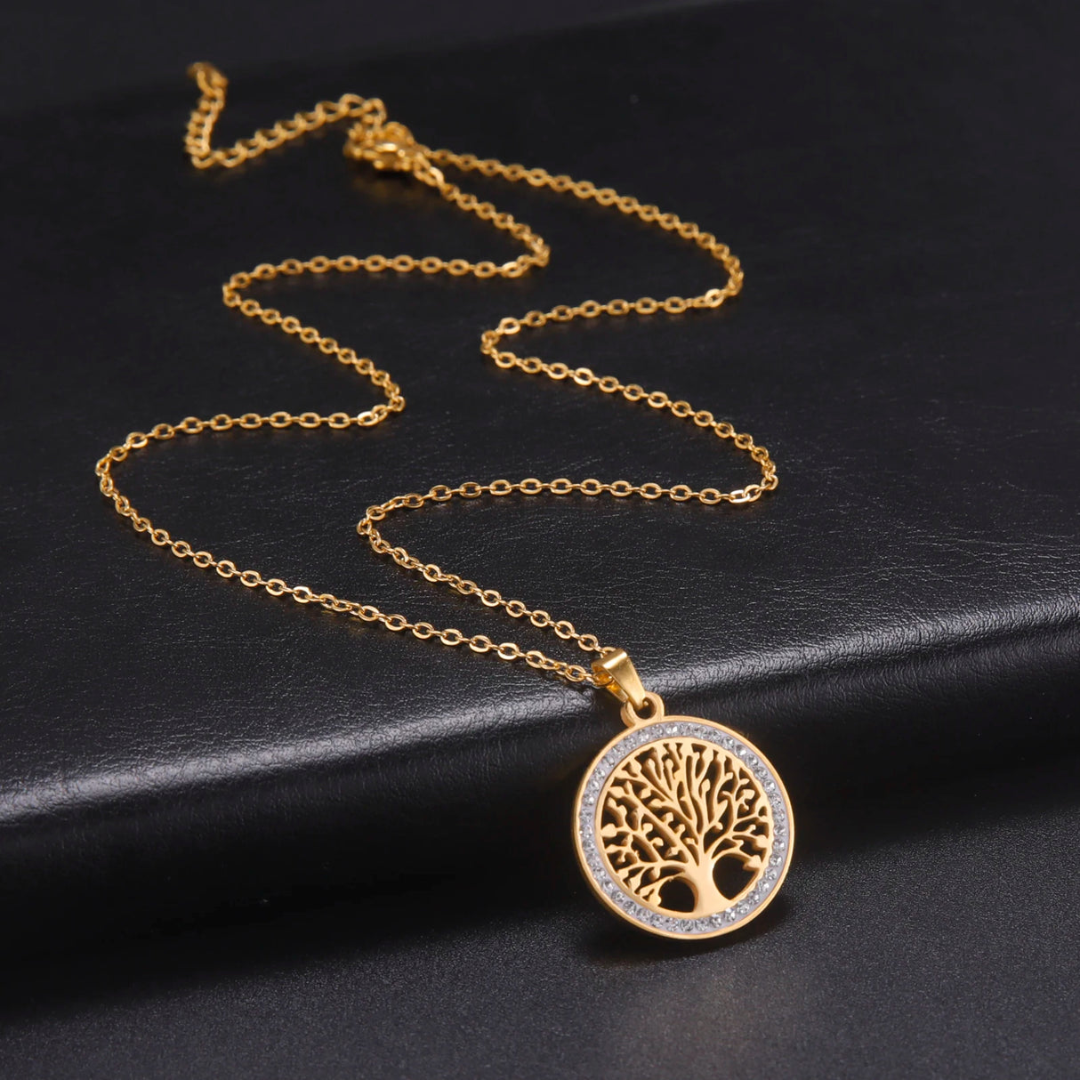 Fantasy Tree of Life Skyrim stainless steel necklace for cosplay wear, fandom styling, and gift occasions.