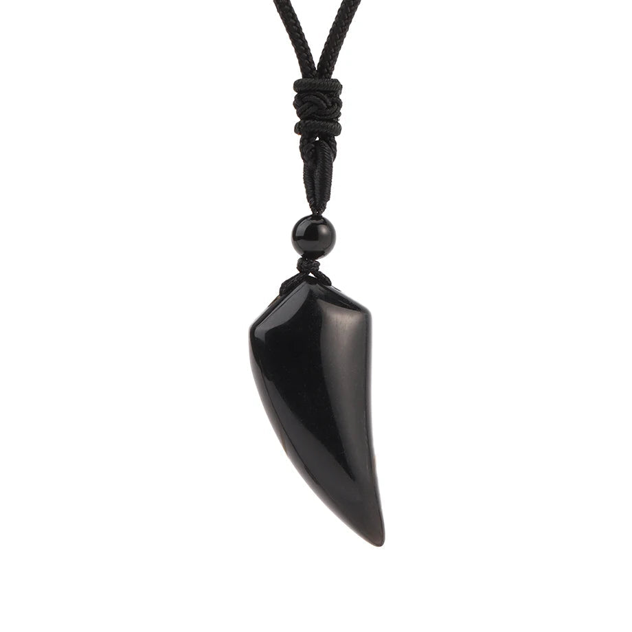 Trendy Natural Stone Wolf Tooth Pendant charm necklace for modern fashion styling, outfit enhancement, and daily accessory use.