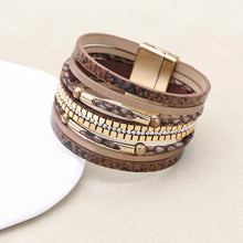Handmade look bohemian leather heart bracelet for artisan-inspired styling, daily wear, and fashionable accessorizing.