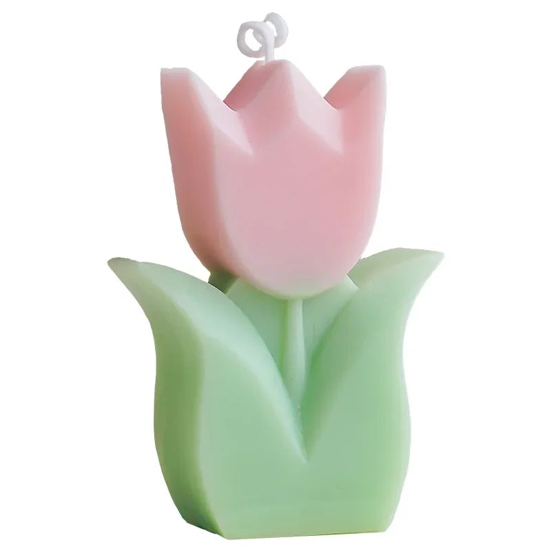 Handmade soy wax tulip flower candle scented candle for living room decor, home fragrance, and thoughtful gift giving.