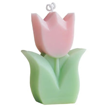 Handmade soy wax tulip flower candle scented candle for living room decor, home fragrance, and thoughtful gift giving.