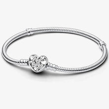 Silver Zircon Heart Love Bracelet Charm silver bead charm for love-inspired jewelry designs, bracelet adornment, and gift presentation.