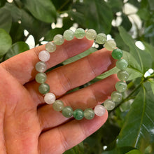 Natural Aventurine bead bracelet with green crystal stones for meditation wear, spiritual practice, and everyday fashion use.