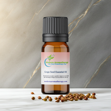 Natural Grape Seed Oil bottle for aromatherapy carrier use, relaxation massage, and essential oil dilution blending.