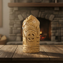 Odin polyresin statue display figure for Viking decor, sacred space styling, and mythology-inspired interiors.