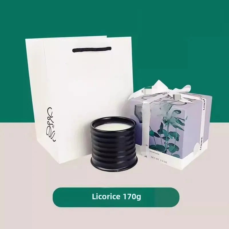 Romantic Soy Wax Scented Candle Gift Box with premium soy wax candle jar for special gift occasions, relaxation, and ambient home scenting.