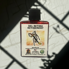 Del Retiro Retierment Wish Oil bottle for retirement ceremonies, blessing work, and manifestation use.