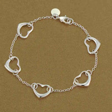 Sterling Silver Heart Chain Bracelet gift bracelet for birthday presents, daily accessorizing, and romantic jewelry styling.