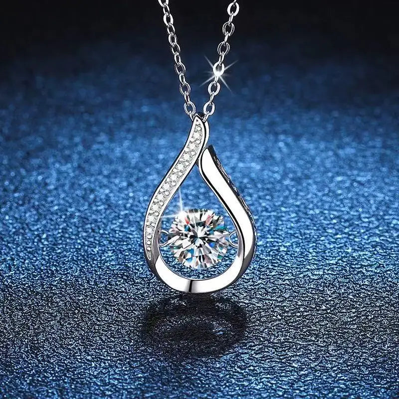 Sterling Silver minimal geometric pendant necklace for simple elegance, workwear styling, and everyday use.