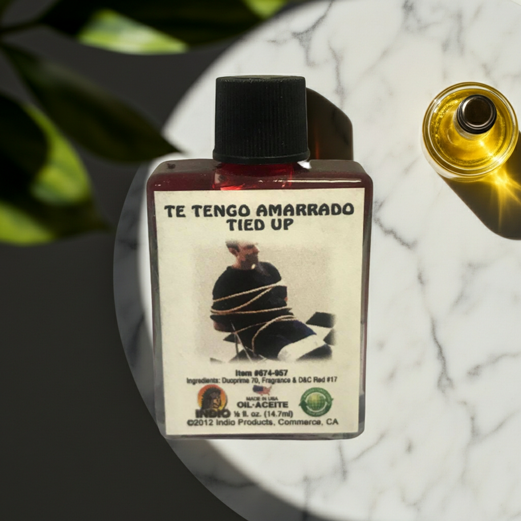 Te Tengo Amarrado ritual wish oil bottle for spiritual petitions, binding rituals, and focused energy work.