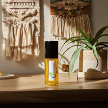 Tea Tree Body Oil — fresh aromatic herbal fragrance oil for daily moisturizing, outdoor activities, and post-workout freshness.