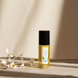 Unisex Chamomile Body Oil body oil for softening rough skin, locking in moisture, and everyday skincare use.