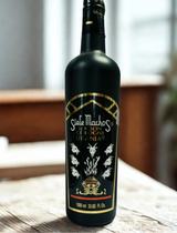 Urania Siete Machos cleansing cologne bottle for energy clearing, blessing spaces, and devotional practice.