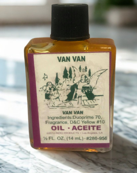 Van Van Wish Oil ritual oil bottle for anointing candles, petitions, and wish-focused rituals.