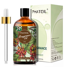 PHATOIL White Musk fragrance oil bottle for scented candle use, soap making, and home fragrance projects.